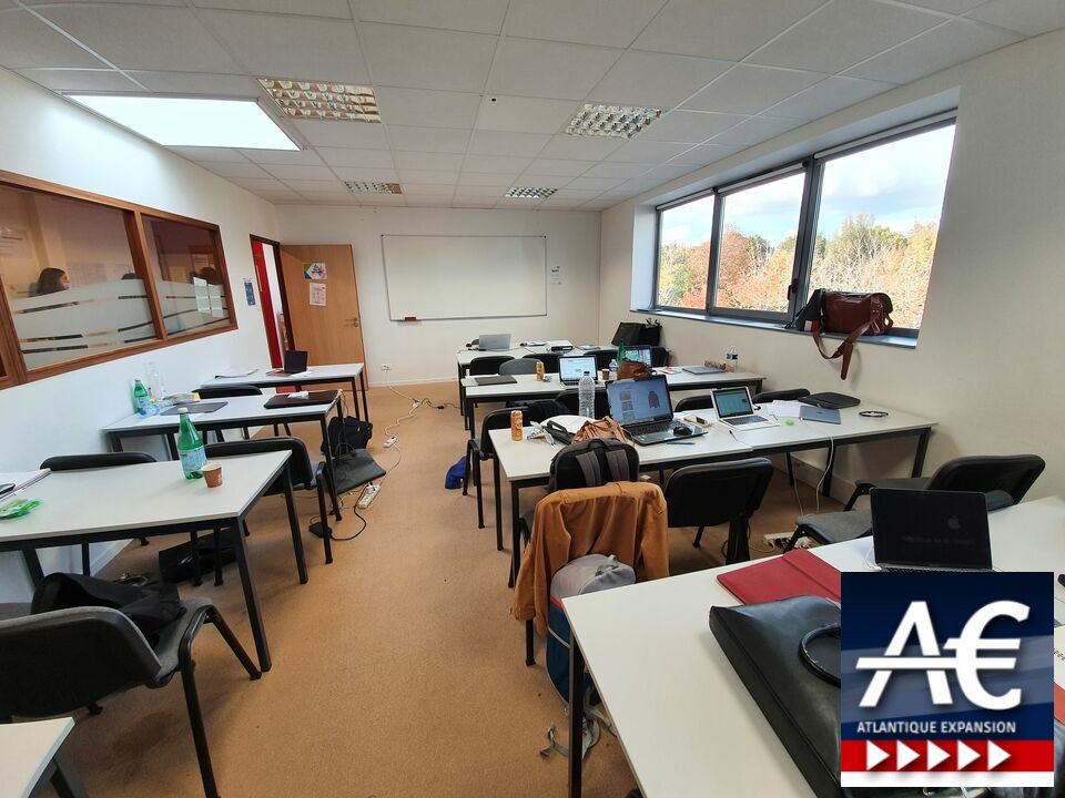 A LOUER BUREAUX