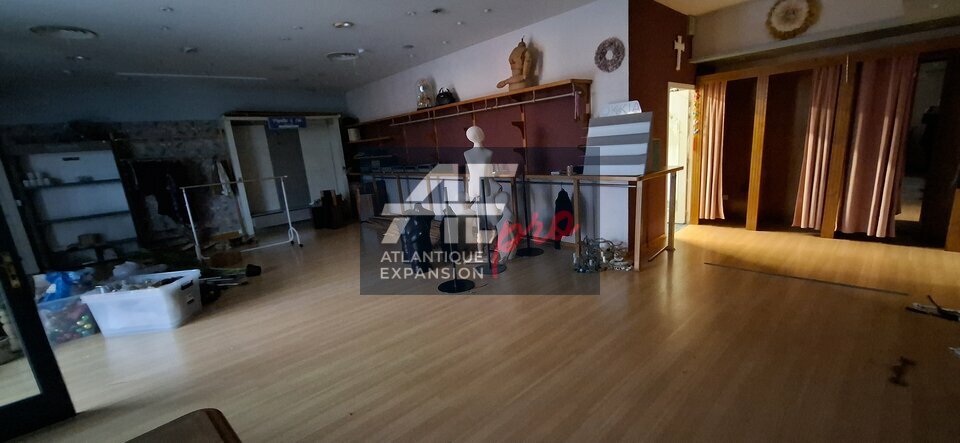 LOCAL COMMERCIAL à LOUER