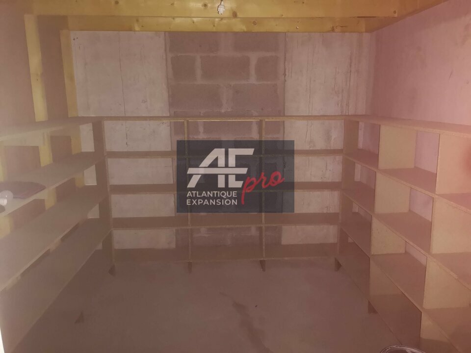 LOCAL D’ACTIVITE – ENTREPOT – à LOUER