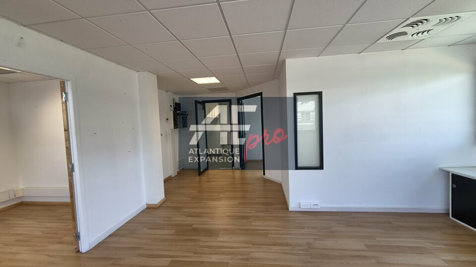 BUREAUX à LOUER