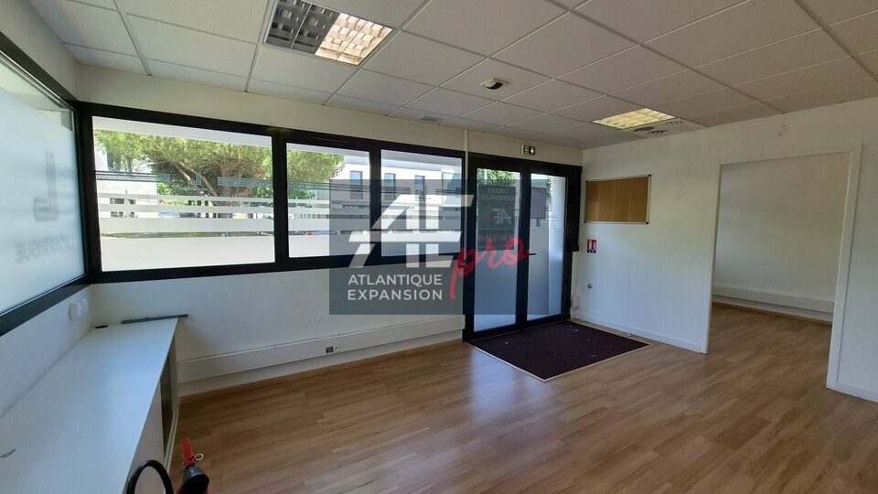 BUREAUX à LOUER