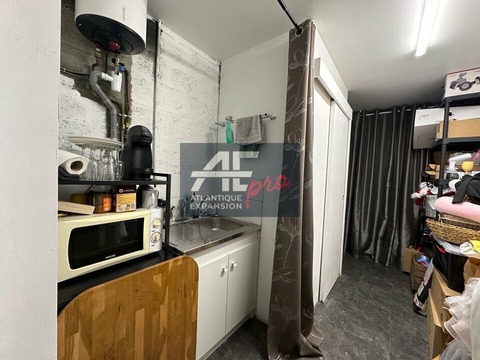 LOCAL COMMERCIAL à LOUER