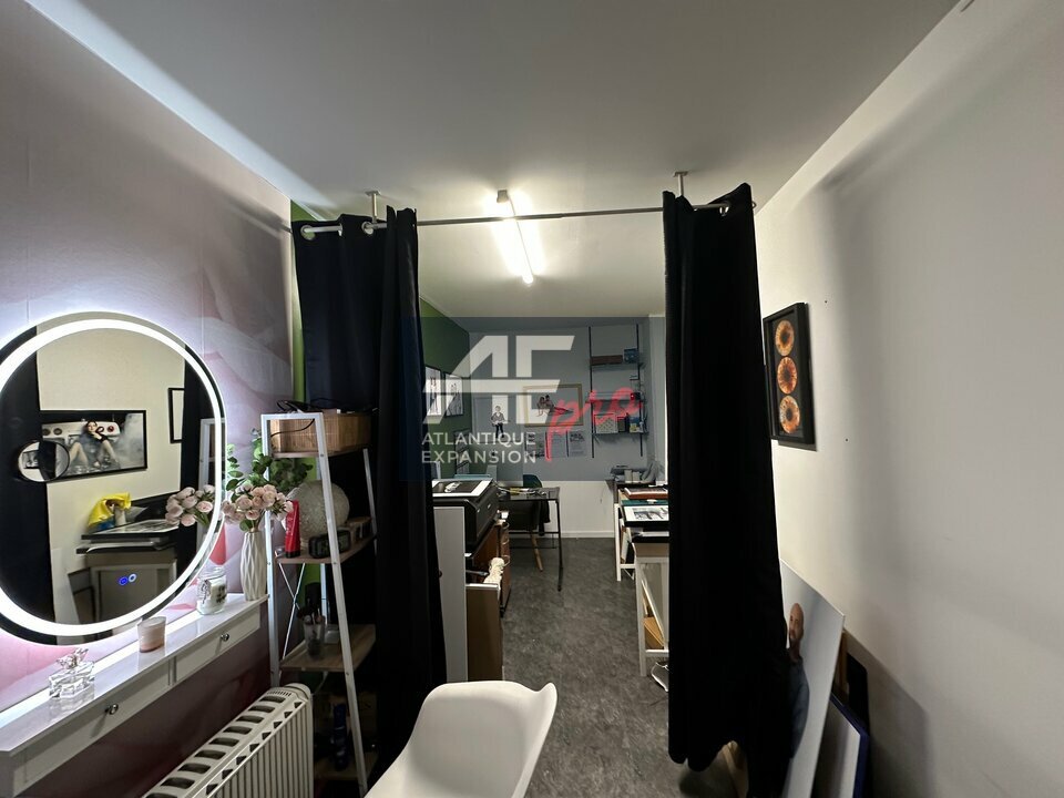 LOCAL COMMERCIAL à LOUER