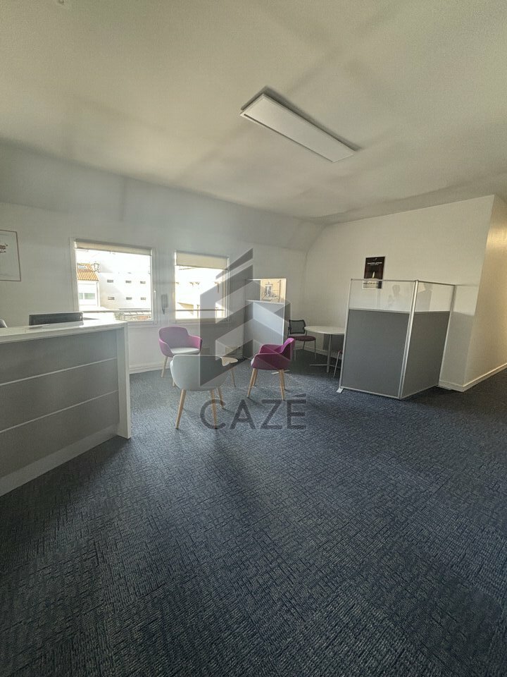 BUREAUX A VENDRE LA ROCHELLE - A PROXIMITE DE LA GARE