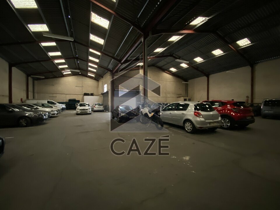 ENTREPOT A VENDRE PROCHE GARE  ENTREPOT A VENDRE PROCHE GARE