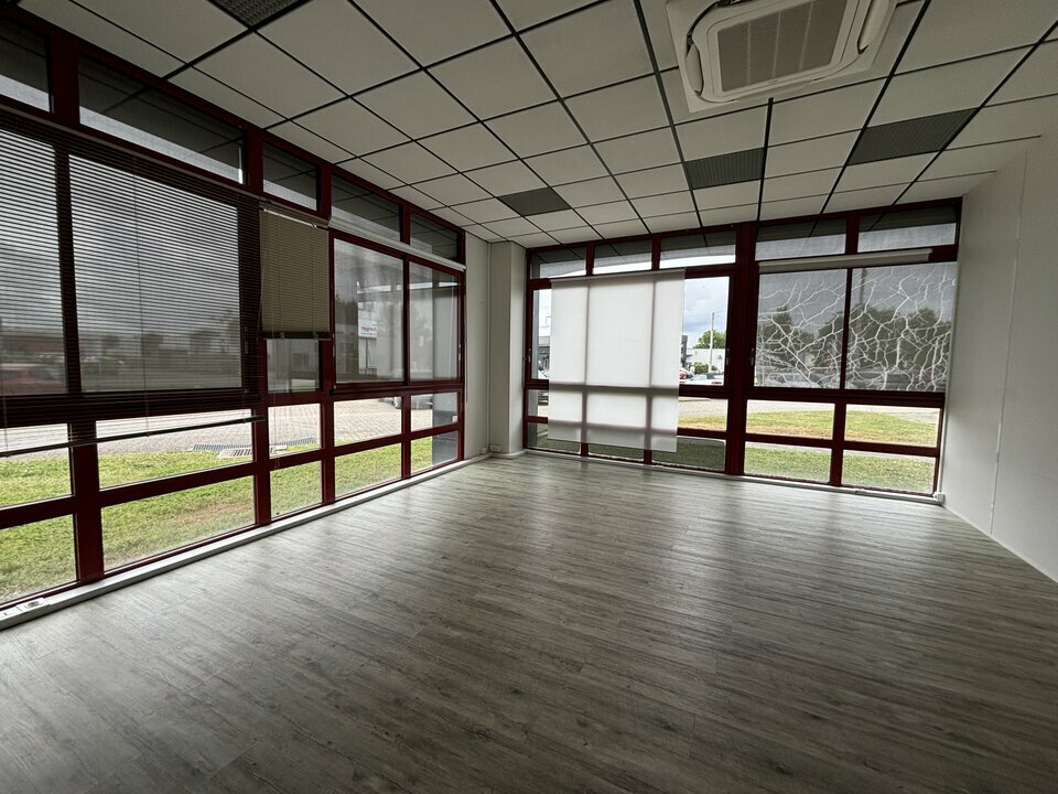 BUREAUX A LOUER MERIGNAC