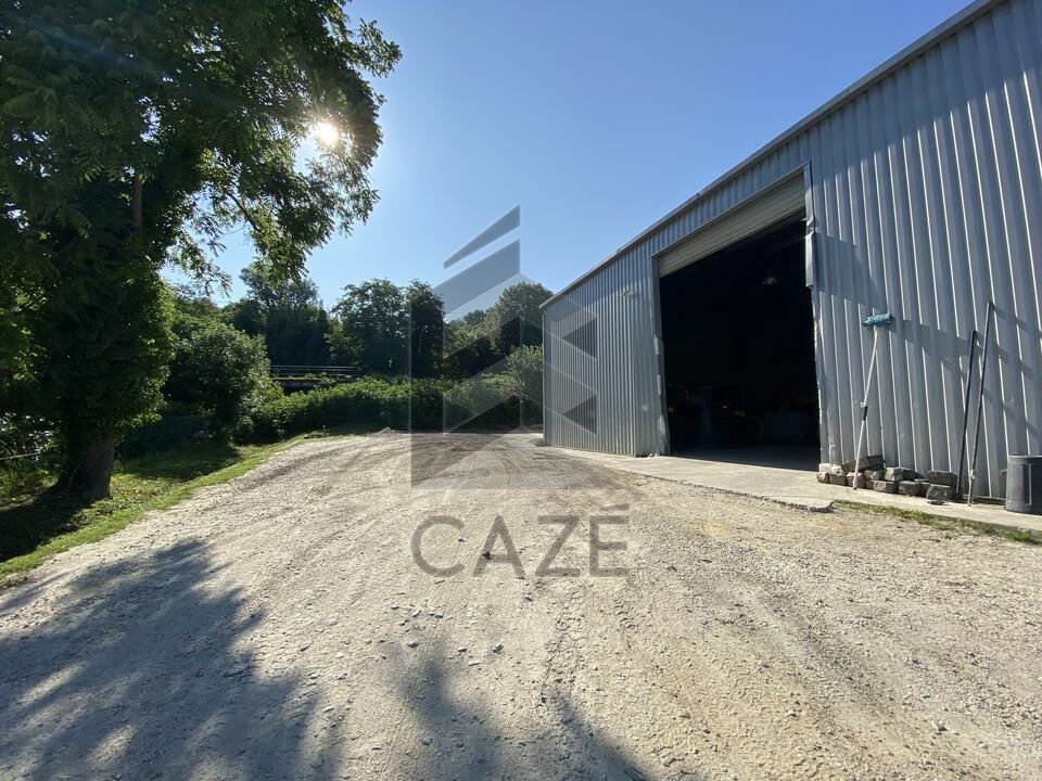 ENTREPOT A LOUER - A10