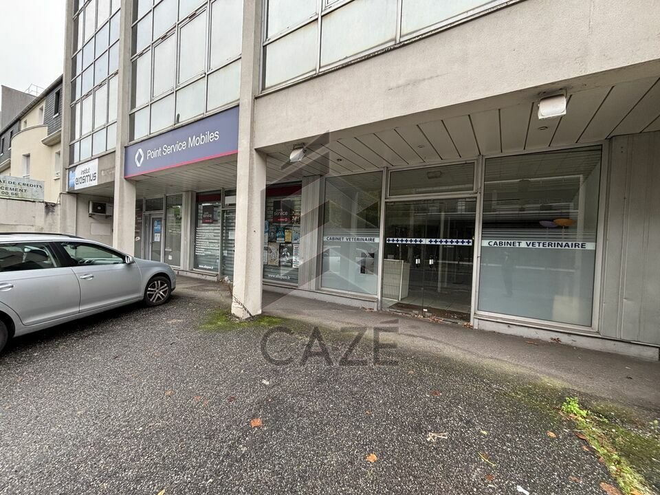 LOCAL COMMERCIAL A VENDRE - CENTRE MERIGNAC PROCHE TRAM