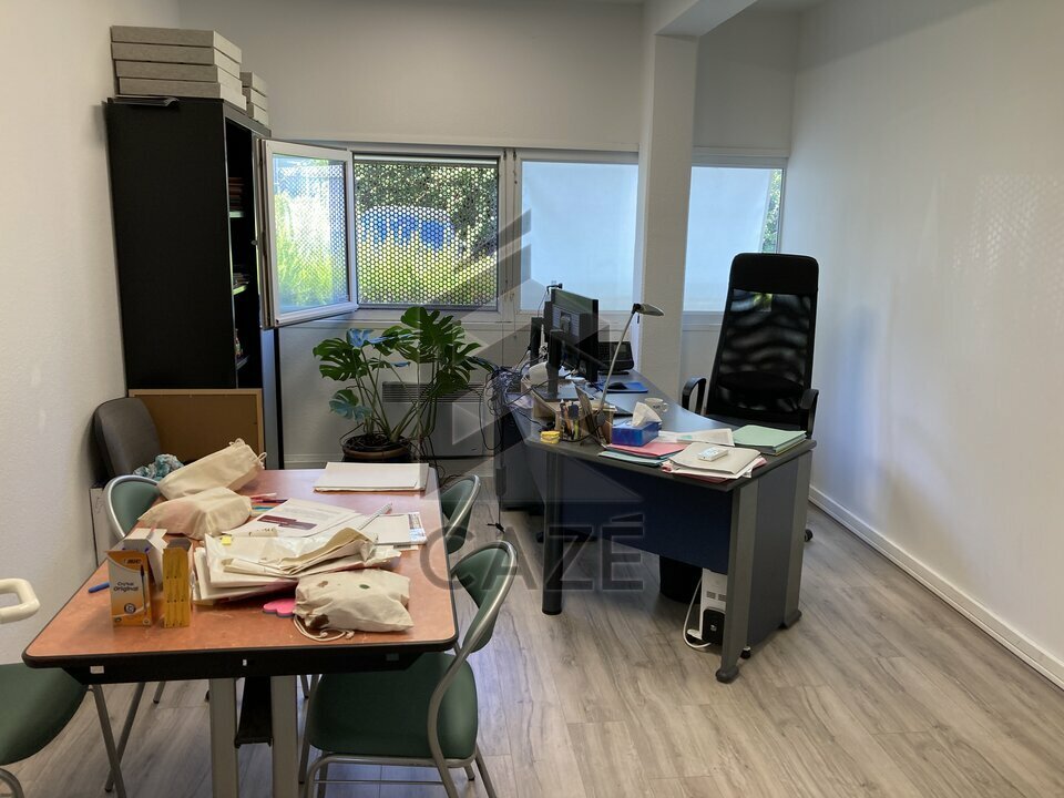 BUREAUX A LOUER CENON