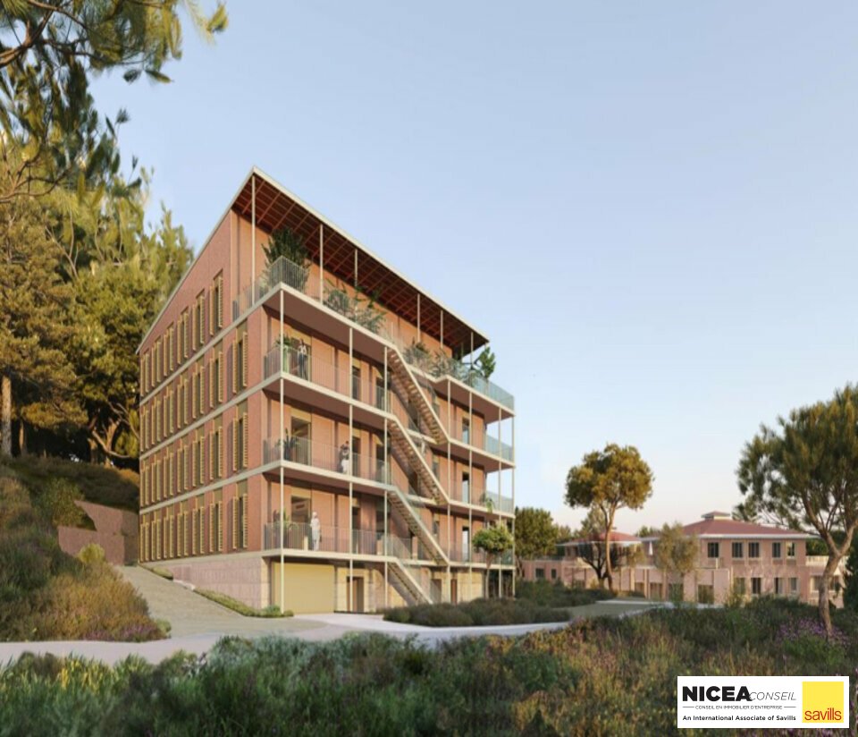 A vendre Bureaux 1656m² Biot