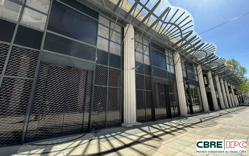 LOCATION - REF : 7678FL