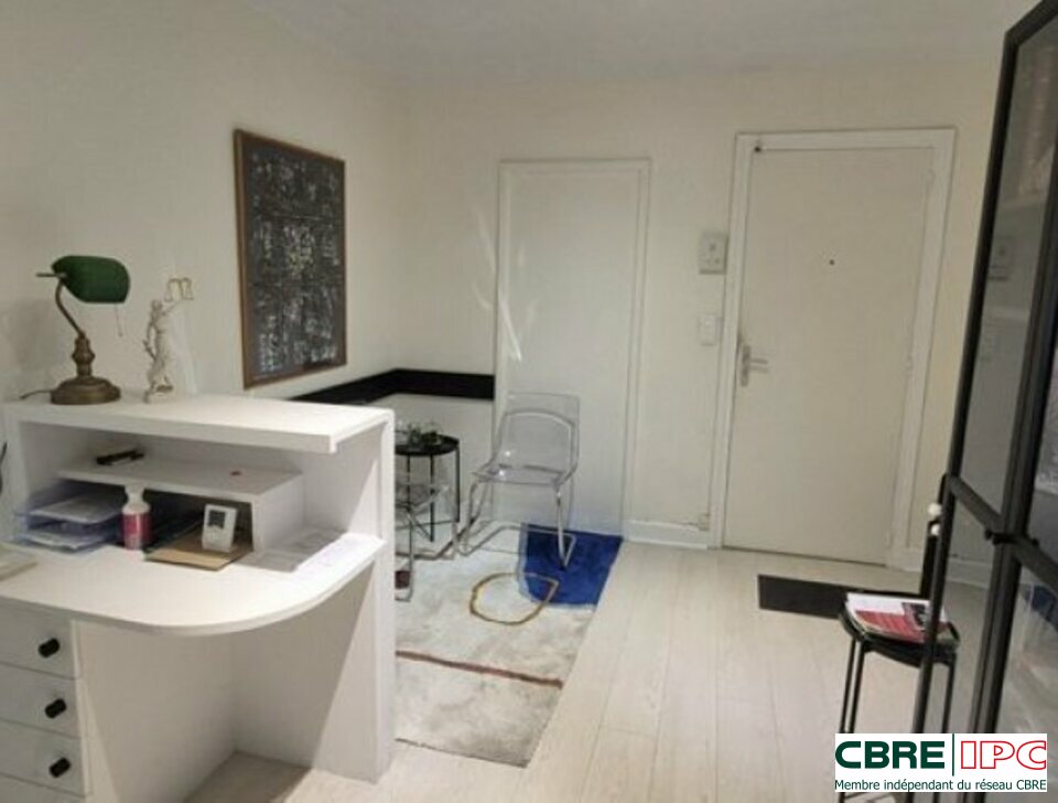 LOCATION - REF : 7936FD