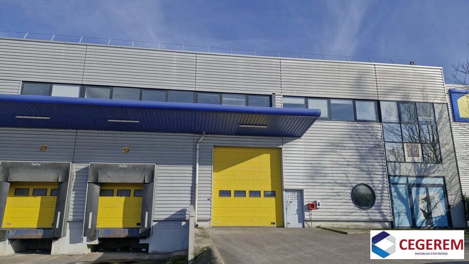 ENTREPOT &agrave; Louer