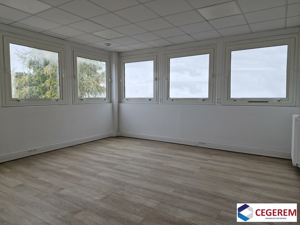 BUREAUX &agrave; Louer