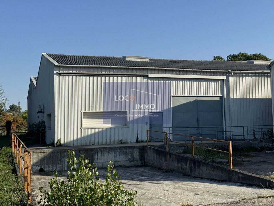 A louer Entrepôt 950m² Villenave-d'Ornon