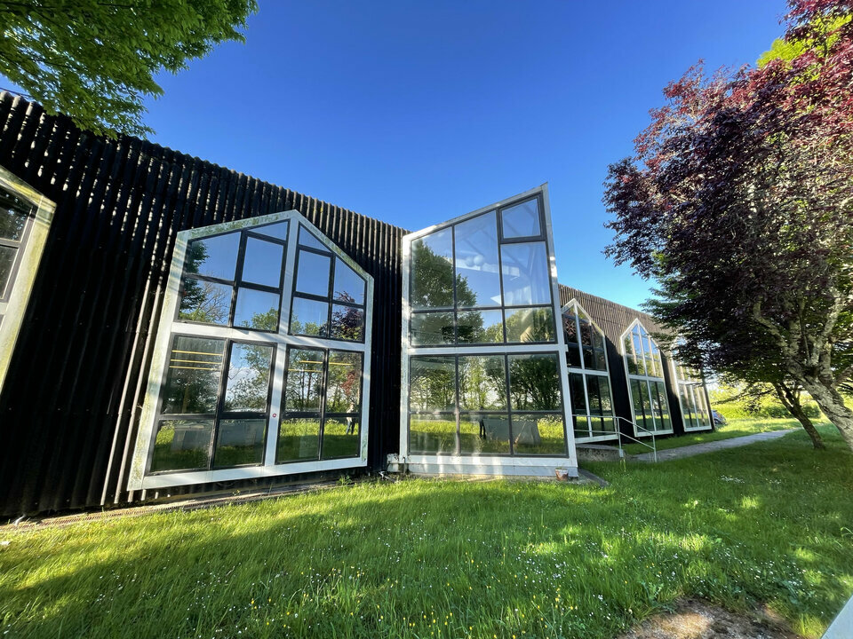 A louer Locaux d'activité 844m² Ambès