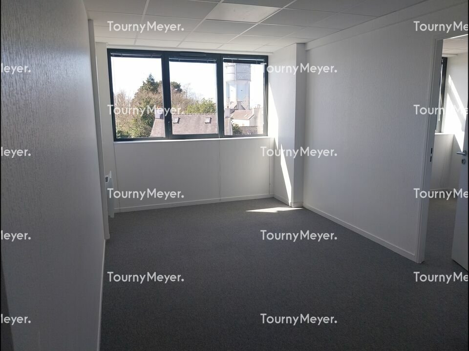 Visuel 5 de l'annonce : A LOUER - BREST, KERGARADEC EUROPE - PLATEAU DE BUREAUX DE 128,88 M²