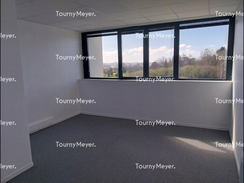 Visuel 1 de l'annonce : A LOUER - BREST, KERGARADEC EUROPE - PLATEAU DE BUREAUX DE 88,09 M²