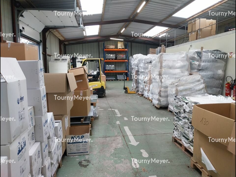 Visuel 12 de l'annonce : A LOUER - GOUESNOU, ZONE DE KERGARADEC, LOCAL D'ACTIVITE DE 420 M²