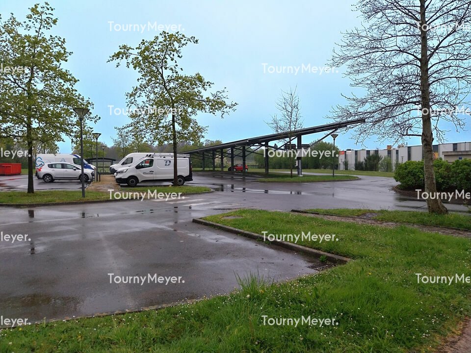 Visuel 4 de l'annonce : A LOUER - BREST - ZONE DE L'AEROPORT - BUREAUX DE 625 M²
