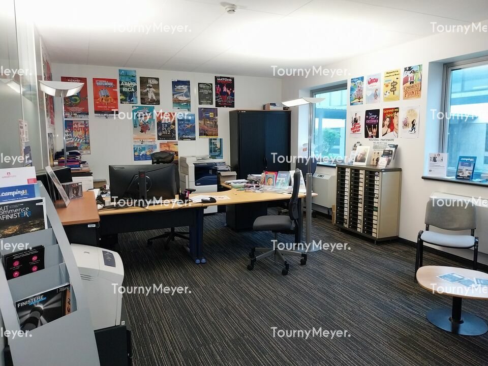 Visuel 7 de l'annonce : A VENDRE - BREST - ZONE DE L'AEROPORT - IMMEUBLE DE BUREAUX DE 3750 M²