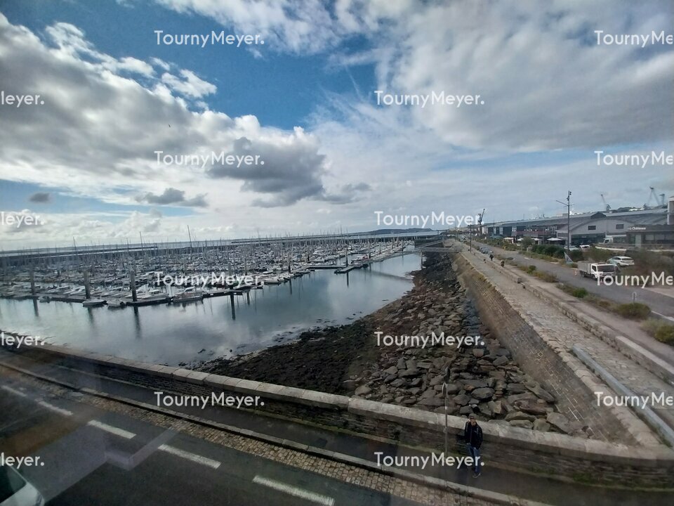 Visuel 4 de l'annonce : A LOUER - BREST - PORT DE COMMERCE AVEC VUE MER - BUREAUX DE 271 M²