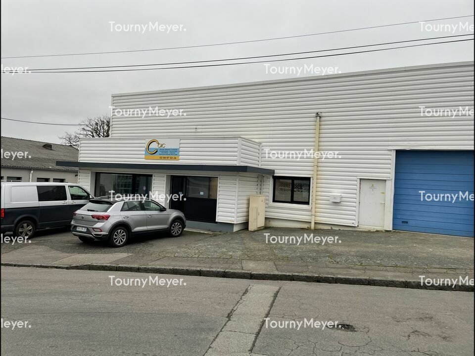 Visuel 6 de l'annonce : A LOUER - Zone de kergonan - Local d'activité de 280 m²