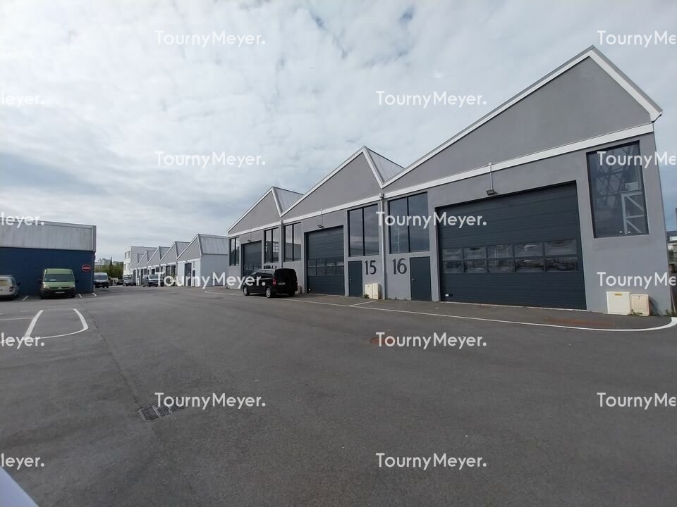 Visuel 6 de l'annonce : A LOUER - BREST, ZONE DE KERGONAN - LOCAL D'ACTIVITE de 300m²
