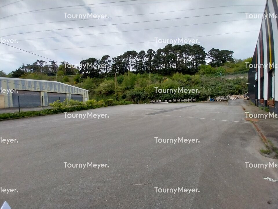 Visuel 2 de l'annonce : BREST, ZONE PORTUAIRE, ENTREPOT A LOUER DE 1500 M2