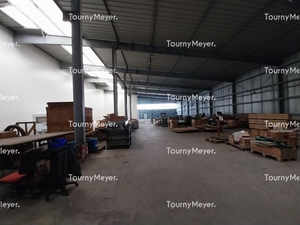 Visuel 6 de l'annonce : BREST, ZONE PORTUAIRE, ENTREPOT A LOUER DE 1500 M2