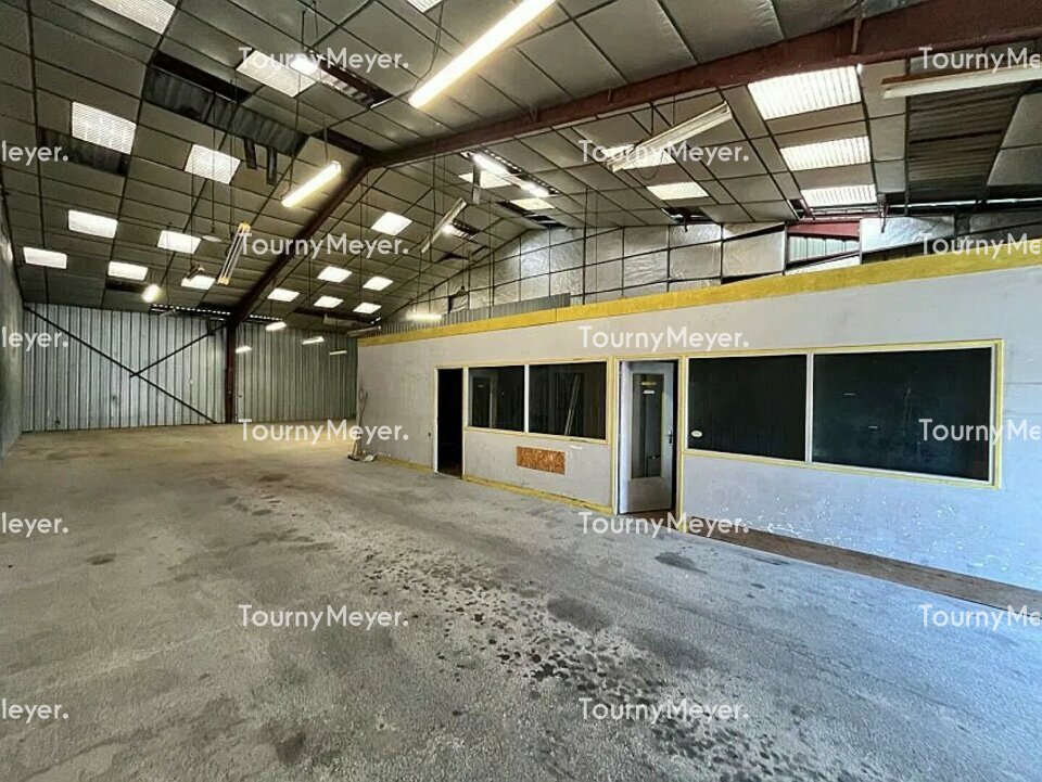 Visuel 4 de l'annonce : A LOUER - GUIPAVAS - Entrepôt / local d'activité de 300 m2