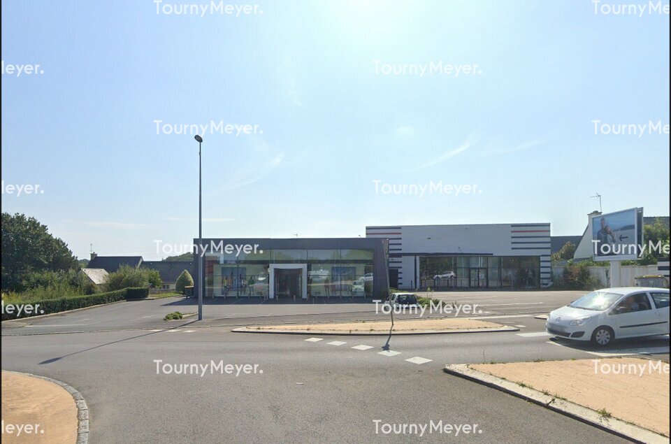 Visuel 2 de l'annonce : A LOUER - GUIPAVAS, ZONE DE COATAUDON / FROUTVEN, LOCAL COMMERCIAL DE 450 M²