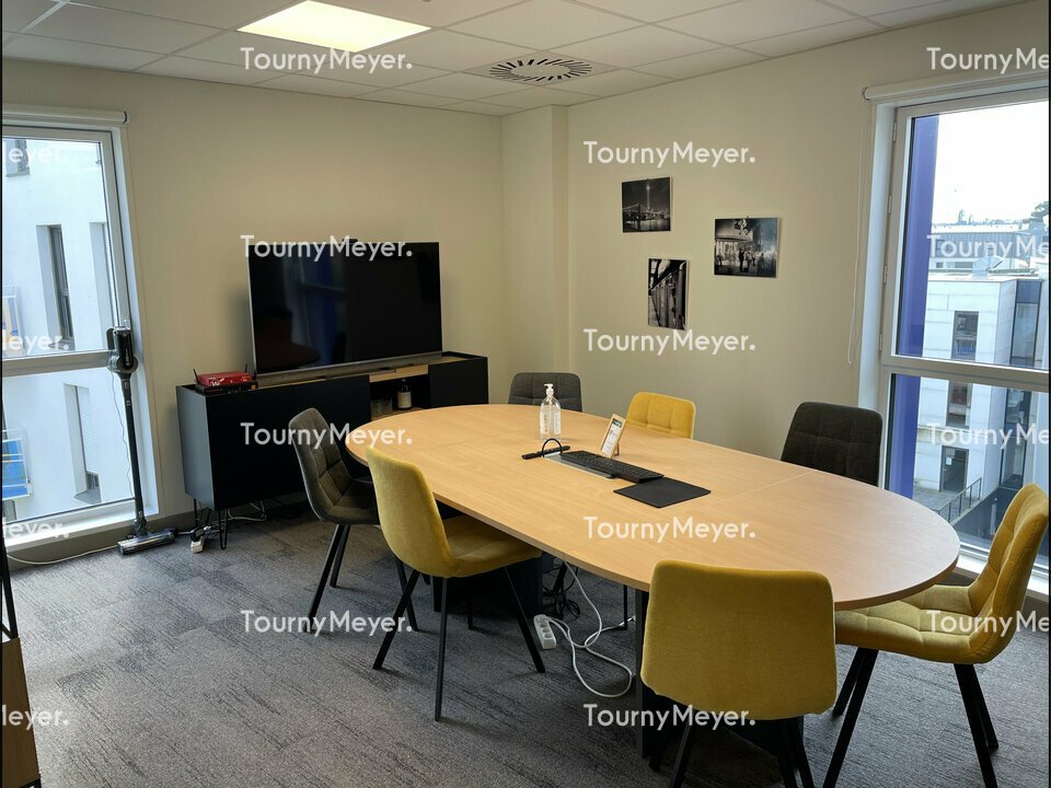 Visuel 1 de l'annonce : A LOUER - BAIL COURTE DUREE - PORT DE COMMERCE