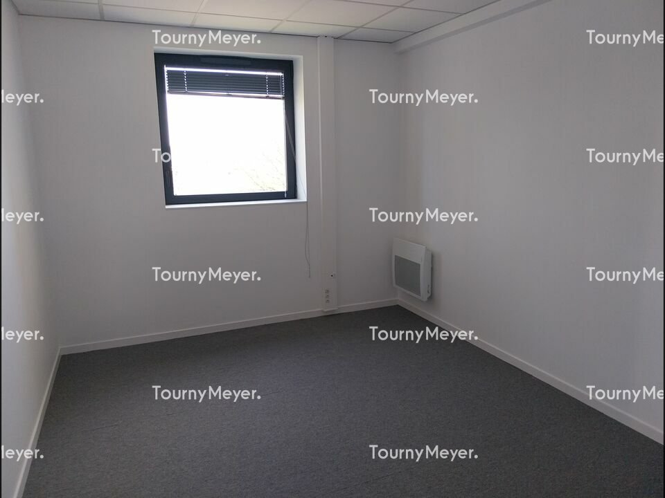 Visuel 4 de l'annonce : A LOUER - BREST, KERGARADEC EUROPE - PLATEAU DE BUREAUX DE 88,09 M²