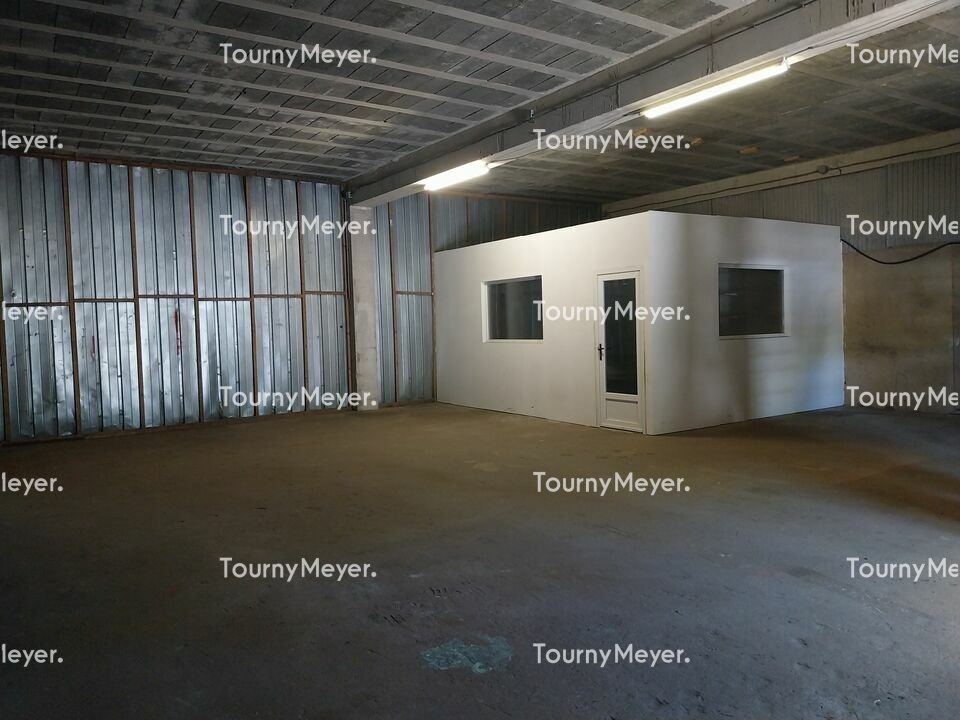Visuel 3 de l'annonce : A LOUER - GUIPAVAS - Entrepôt / Local d'activité de 150 m2