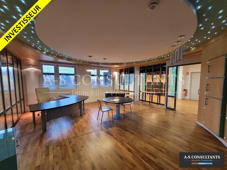 A vendre Bureaux 84m² Saint-Priest