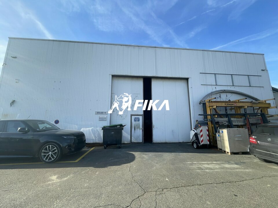 A LOUER LOCAL D'ACTIVITE - 625 m2 - (31100) TOULOUSE