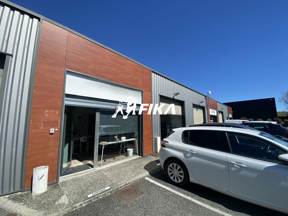 A LOUER LOCAL D'ACTIVITE 112 m2 - (31850) MONTRABE