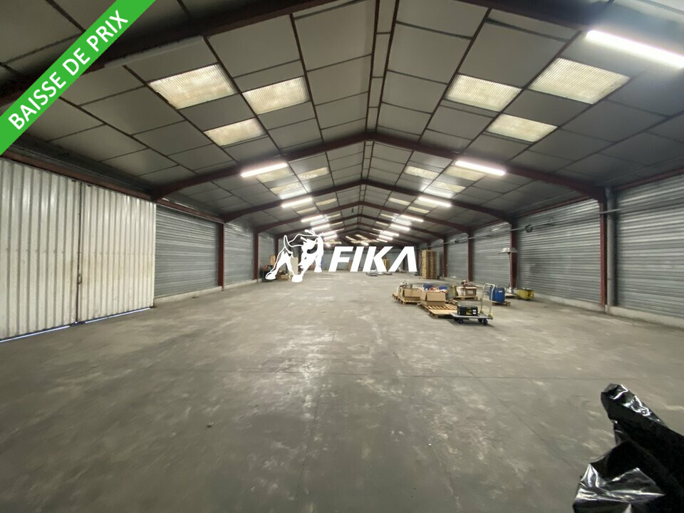 A VENDRE ENTREPOT D'ACTIVITÉ 1750 m2 - (31860) PINS-JUSTARET