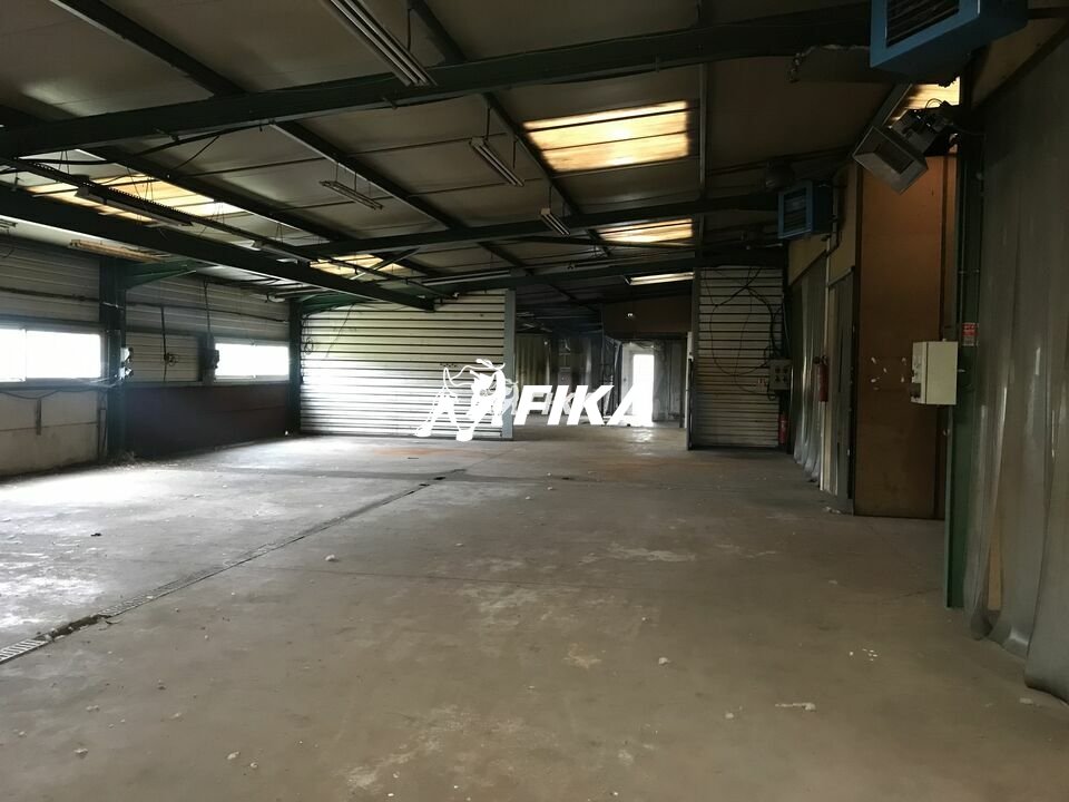 A VENDRE LOCAL D'ACTIVITE 2309 m2 - (31120) PORTET SUR GARONNE