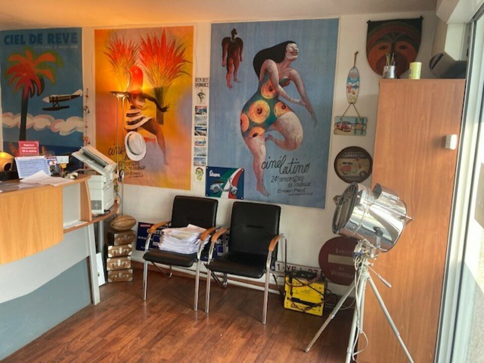 LOCAL COMMERCIAL 47 M² EXCELLENTE VISIBILITE, LAUNAGUET