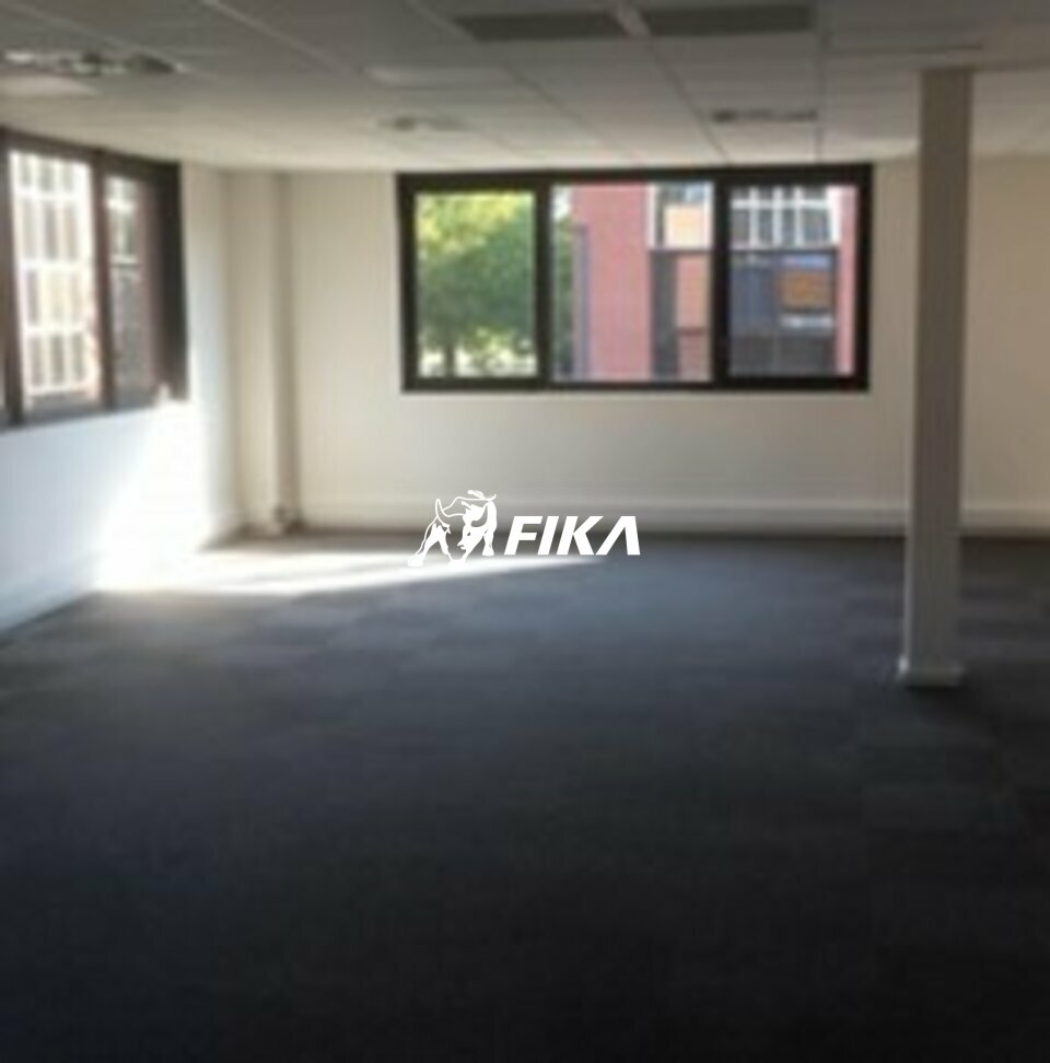 A LOUER BUREAUX 82 m2 (31670) LABEGE 