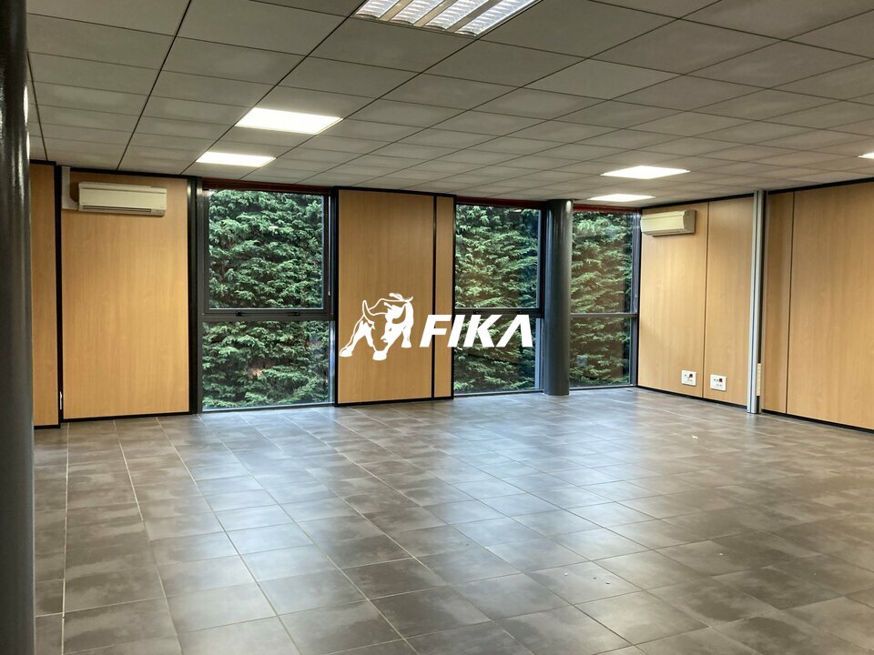 A LOUER BUREAUX 879 m2 ( 31240) SAINT JEAN