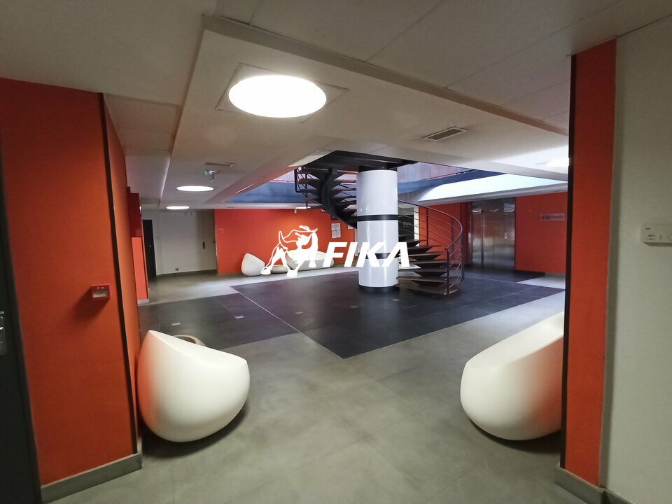 A LOUER BUREAUX 252 m2 (31100) TOULOUSE