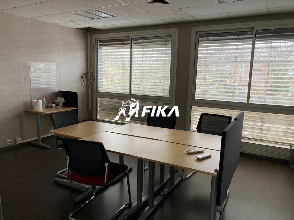 A LOUER BUREAUX 172 m2 (31300) TOULOUSE