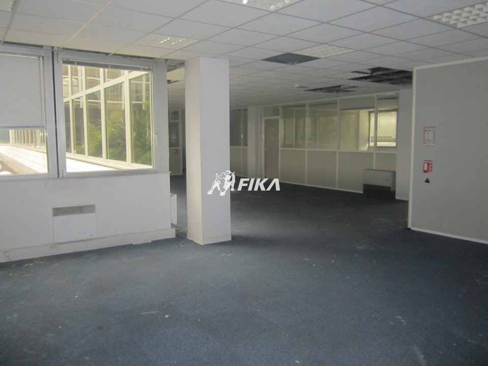 A VENDRE BUREAUX 322m2 - (31100) TOULOUSE