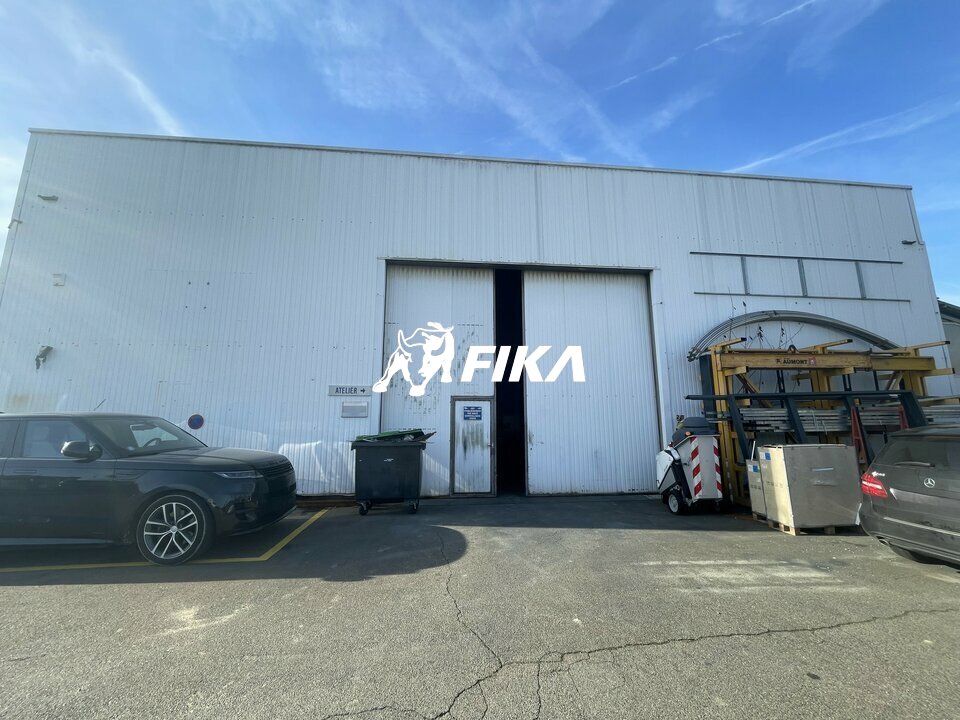 A LOUER LOCAL D'ACTIVITE - 725 m2 - (31100) TOULOUSE