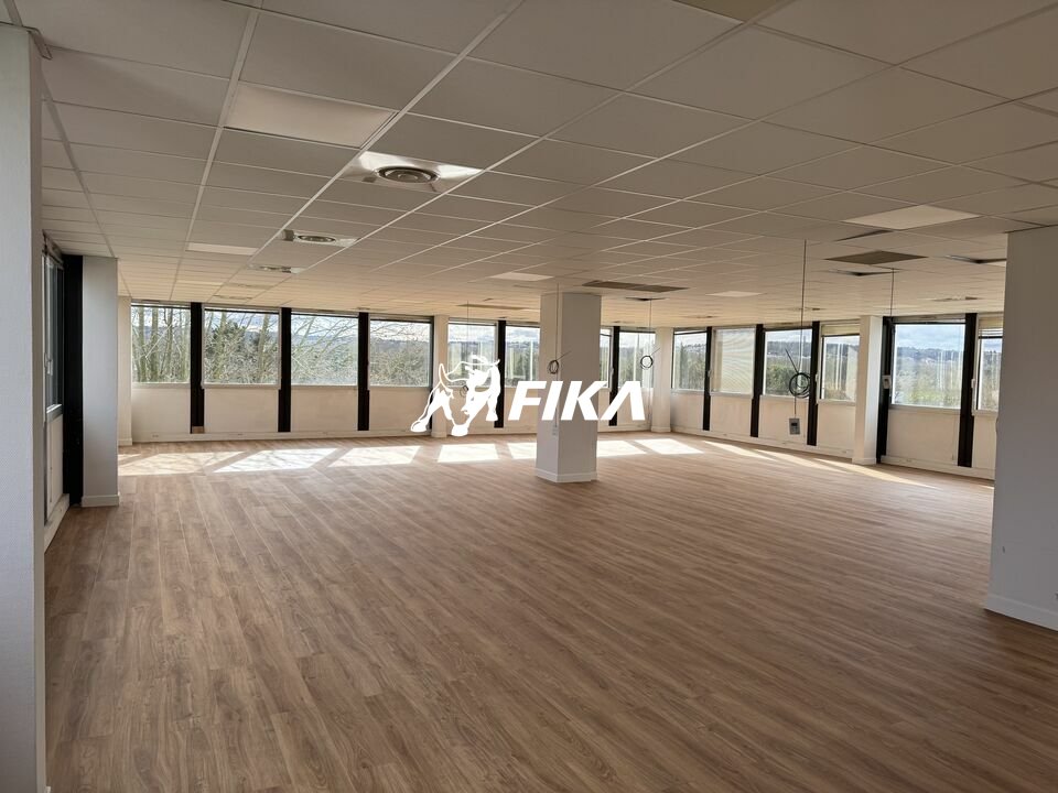 A VENDRE BUREAUX   191m2 (31670) LABEGE