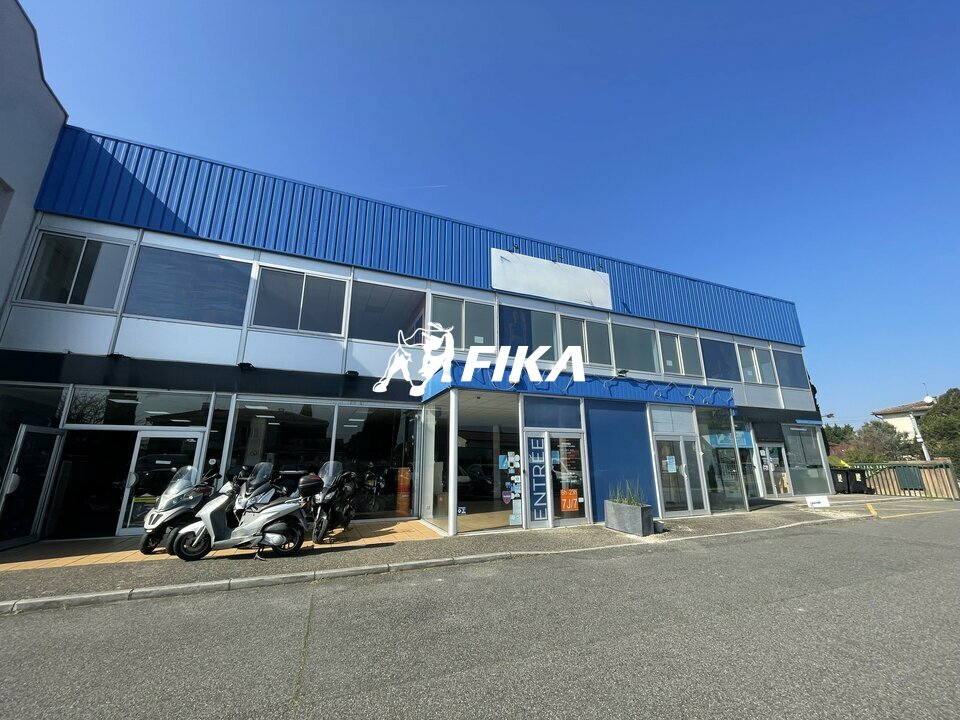 A LOUER BUREAUX 835 m2 DIVISBLE A PARTIR DE 300 m2 - (31700) BLAGNAC