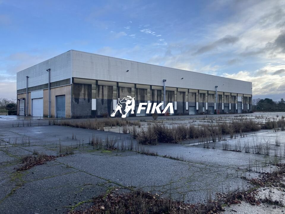 A LOUER LOCAL D'ACTIVITÉ 3 196 m2 (31100) TOULOUSE 